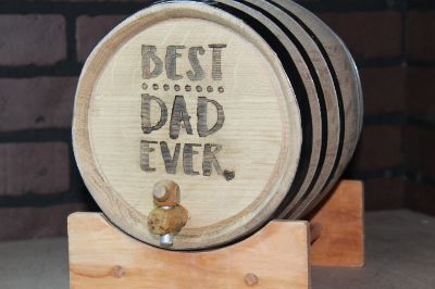 Father's Day Gifting: A Personalized Barrel for a Timeless Gift